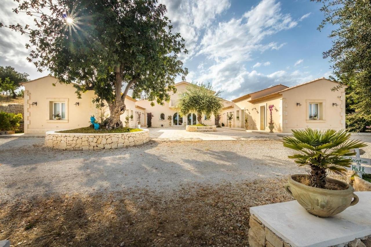 Bed and Breakfast Baglio Genovesi Noto Exterior foto