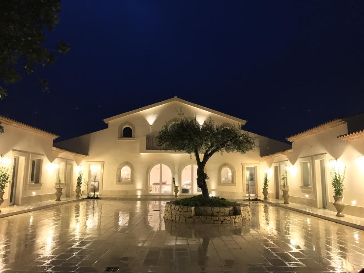 Bed and Breakfast Baglio Genovesi Noto Exterior foto