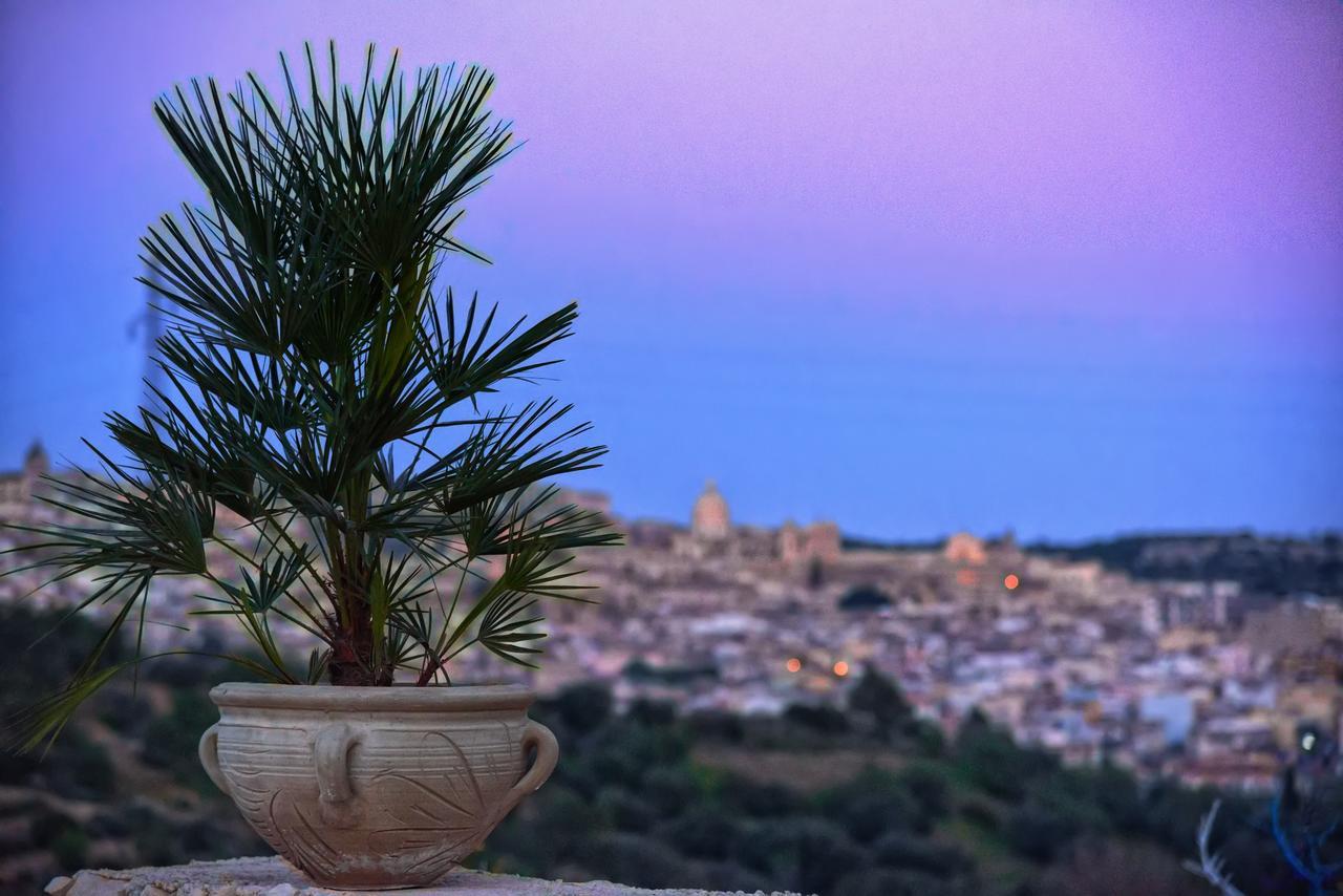 Bed and Breakfast Baglio Genovesi Noto Exterior foto