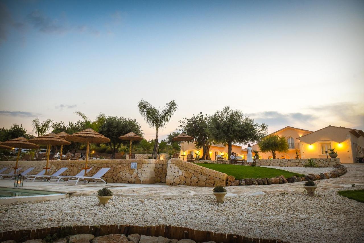 Bed and Breakfast Baglio Genovesi Noto Exterior foto